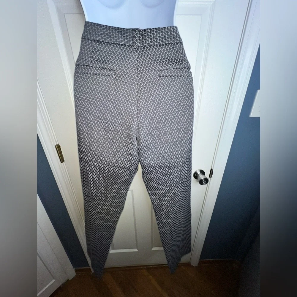 Banana Republic Sloan Fit Size 8 Gray Geometric Slim Leg Trouser Dress Pants M